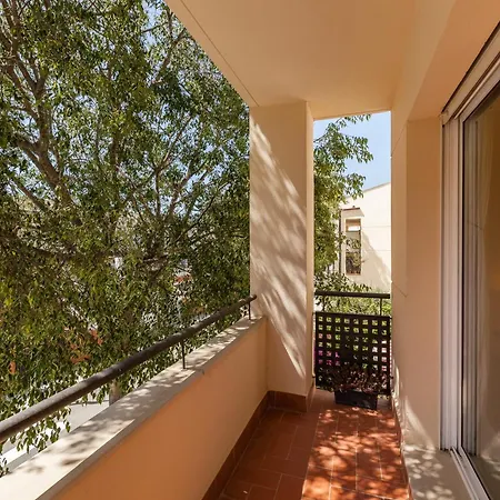 La Cantonada Holiday home *